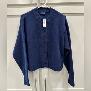 GAP Women's Navy Button-Front Crewneck Cardigan